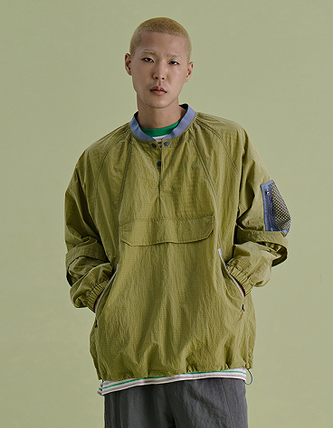 MESH PANELED ANORAK GREEN