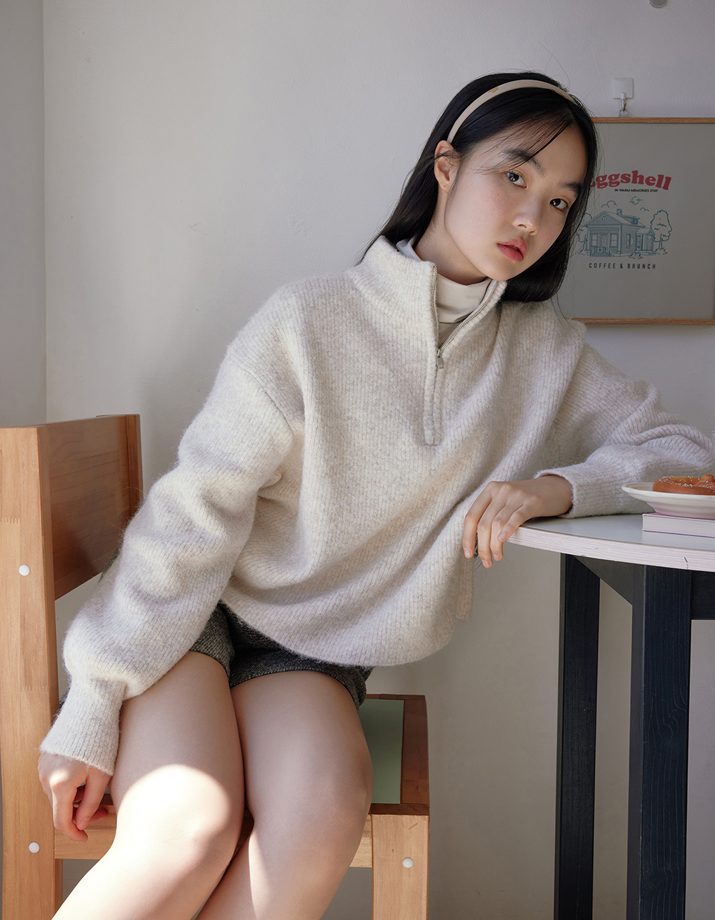 넥밴드 지퍼 스웻 니트