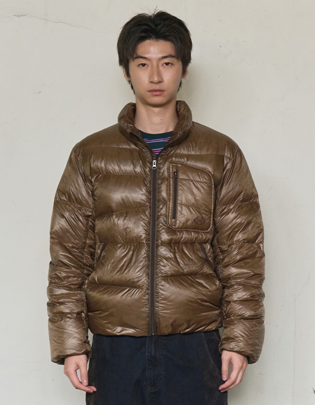 FINGERHOLE ASYMMETRIC DOWN JUMPER