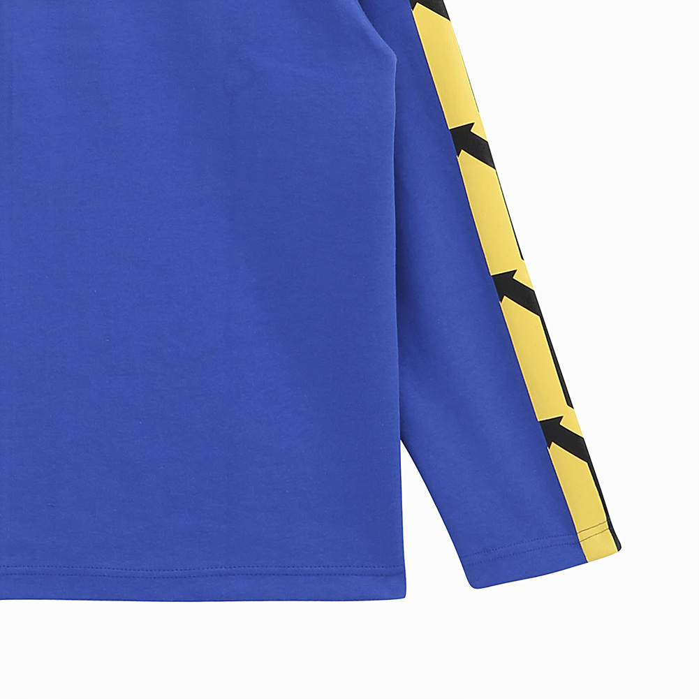(유니) 루즈핏 소매 화살표 패턴 긴팔 티셔츠