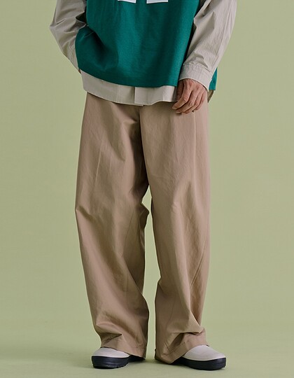 ONE TUCK WIDE PANTS BEIGE