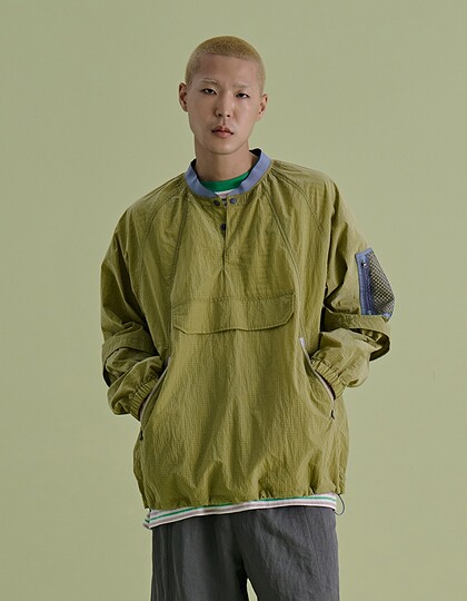 MESH PANELED ANORAK GREEN