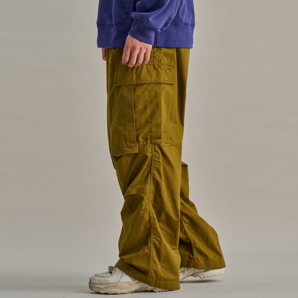 CARGO PARACHUTE PANTS OLIVE