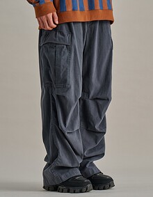 CARGO PARACHUTE PANTS GREY