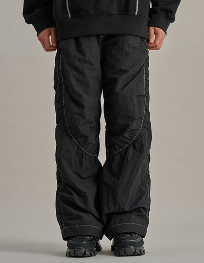 CURVED STITCH PADDED PARKA PANTS BLACK