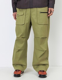 POCKET LAYERED PARACHUTE PANTS (LIGHT GREEN)