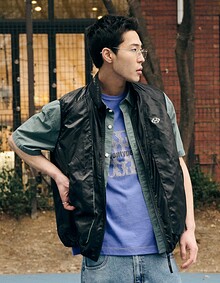 HIDDEN EFFECT LIGHT WIND VEST (BLACK)