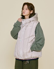 NARROW SHELL DOWN VEST (BEIGE)