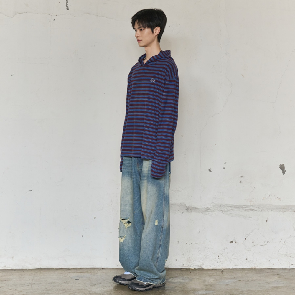 FADED TRACE DISTRESSED JEANS (BLUE)