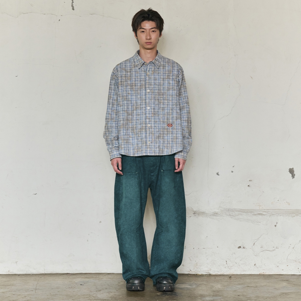 BROKEN TRACE CURVED CARPENTER JEANS (BLUE)
