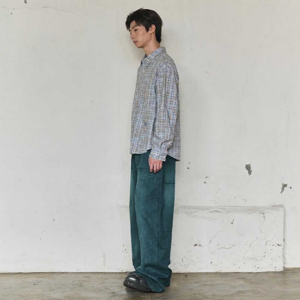 BROKEN TRACE CURVED CARPENTER JEANS (BLUE)