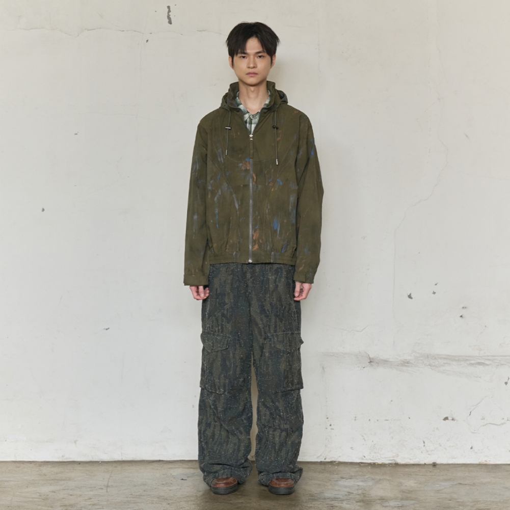 PAINT SPLATTER HOODED ZIP WINDBREAKER (KHAKI)