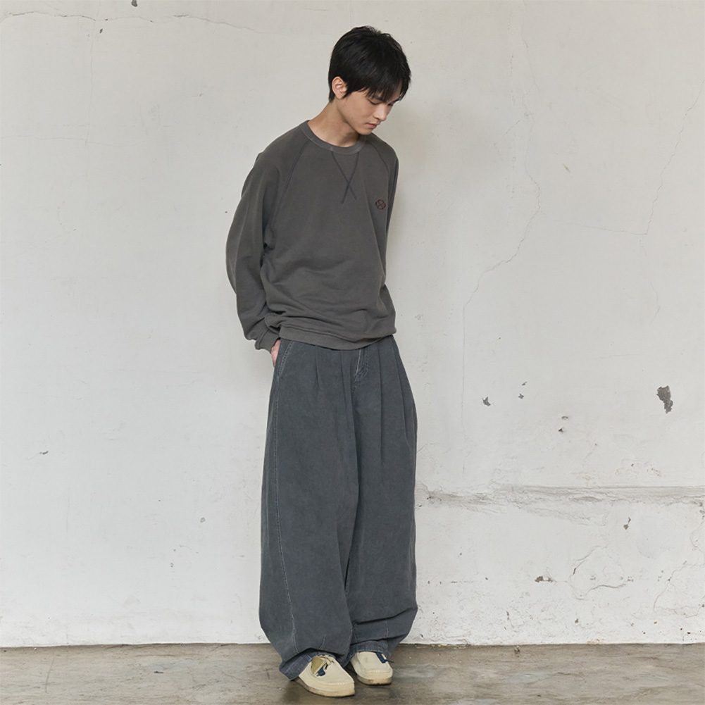 PIGMENT BALLOON PANTS (BLACK)
