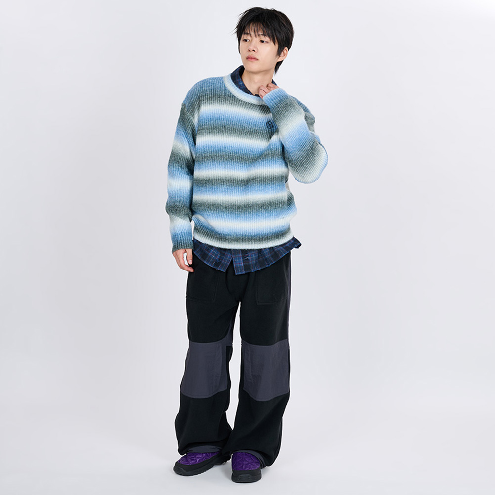 GRADATION STRIPE KNIT SWEATER (BLUE)