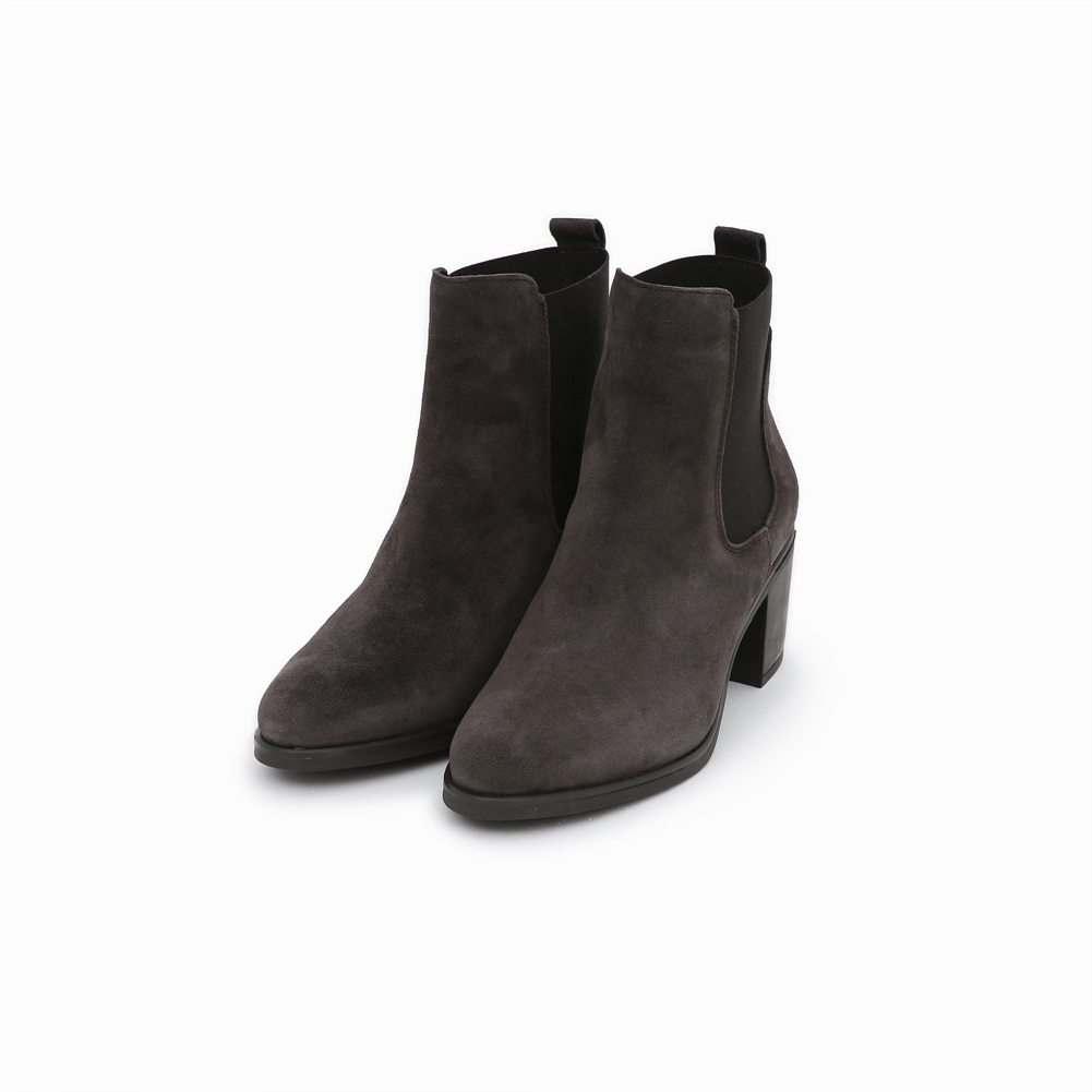 ALPE-SUEDE ANKLE BOOTS