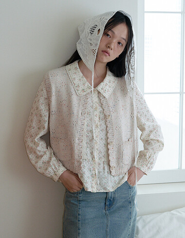 플라워패턴 페플럼 블라우스