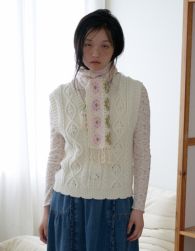 케이블 브이넥 베스트