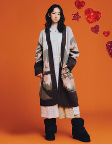 [KiiiKiii 착용] 스토리 롱 니트 가디건