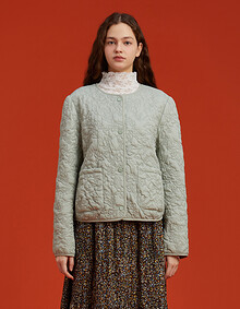 플라워 패턴 퀼팅 점퍼