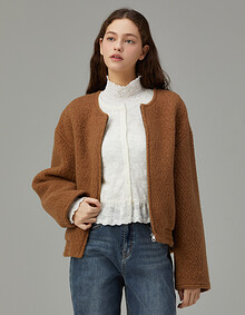 미니 부클 볼륨 소매 점퍼