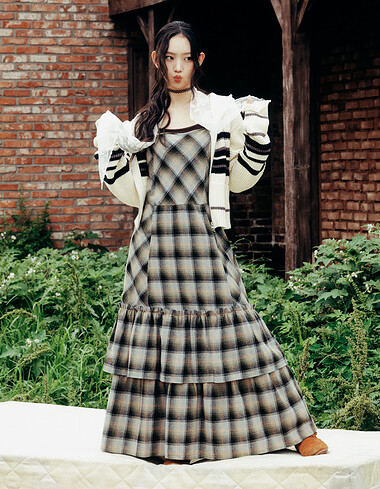 [KiiiKiii 착용] 멀티 체크 레이어드 프릴 원피스
