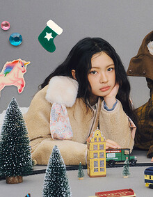 [KiiiKiii 착용] 퍼 스카프 머플러