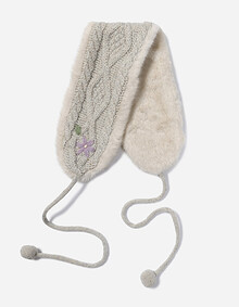 퍼 니트 귀도리