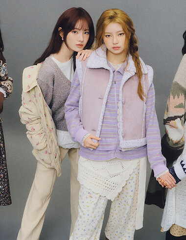 [KiiiKiii 착용] 니트 레이어드 랩 스카프