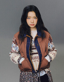 [KiiiKiii 착용] 데님 믹스 덕 다운 베스트