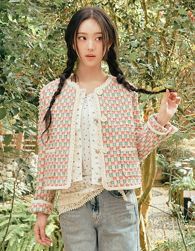 [KiiiKiii 착용] 레이스 디테일 트위드 자켓