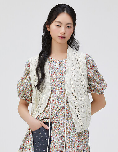 크로셰 오픈 니트 베스트