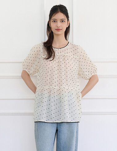 하트패턴 배색 블라우스