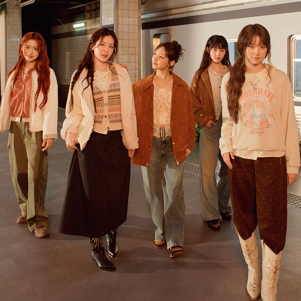 [KiiiKiii 착용] 프릴 포인트 라운드넥 가디건